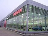 Nissan -