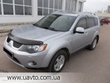 Mitsubishi Outlander XL