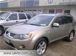 Mitsubishi Outlander XL