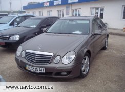 Mercedes-Benz E 