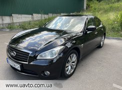 Infiniti Q70