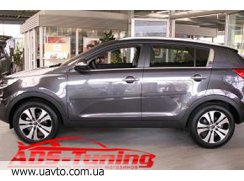     . Kia Sportage 2010