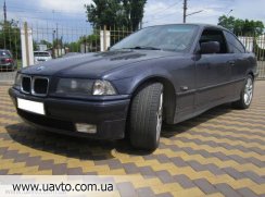 BMW 323