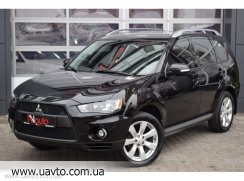 Mitsubishi Outlander XL