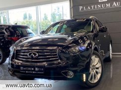 Infiniti QX70 S