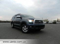 Toyota Sequoia